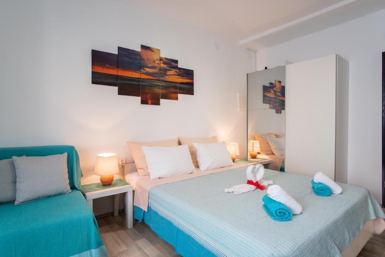 Private Holliday Apartment Pag Town Luaran gambar