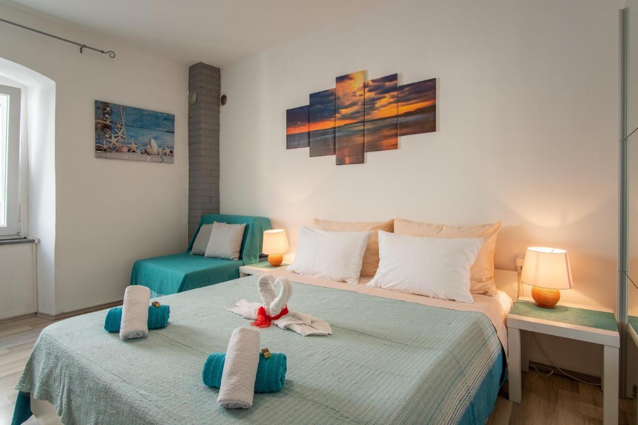 Private Holliday Apartment Pag Town Luaran gambar